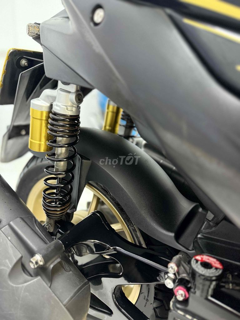 Yamaha NVX 2023 - ảnh 3