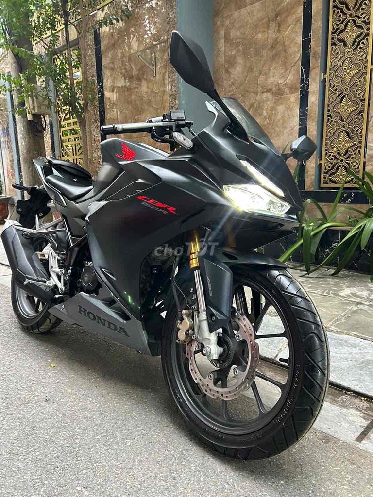HONDA CBR 2023 - ảnh 1