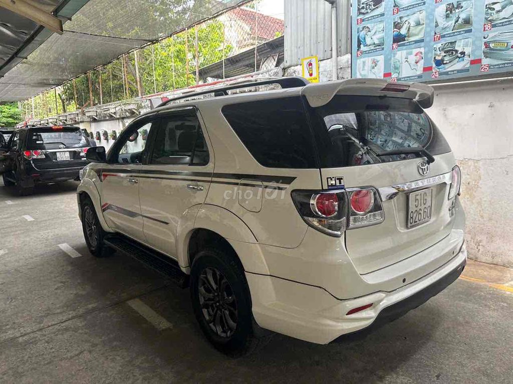 Toyota Fortuner - ảnh 5