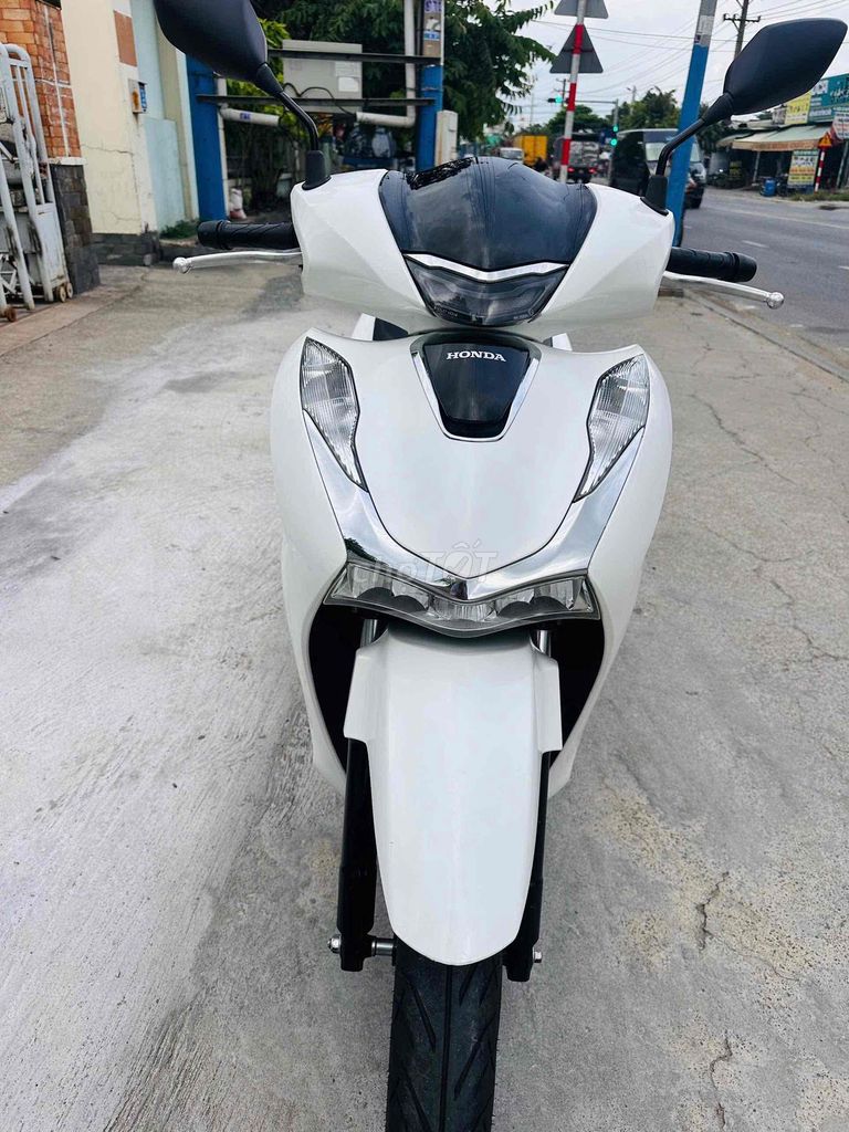 Honda SH 2021 - ảnh 1