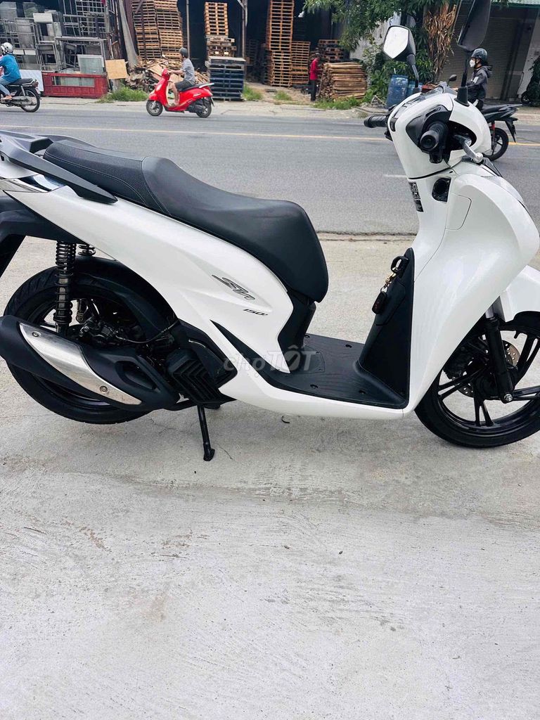 Honda SH 2021 - ảnh 4