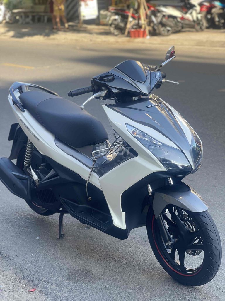Honda Air Blade 2014 - ảnh 1