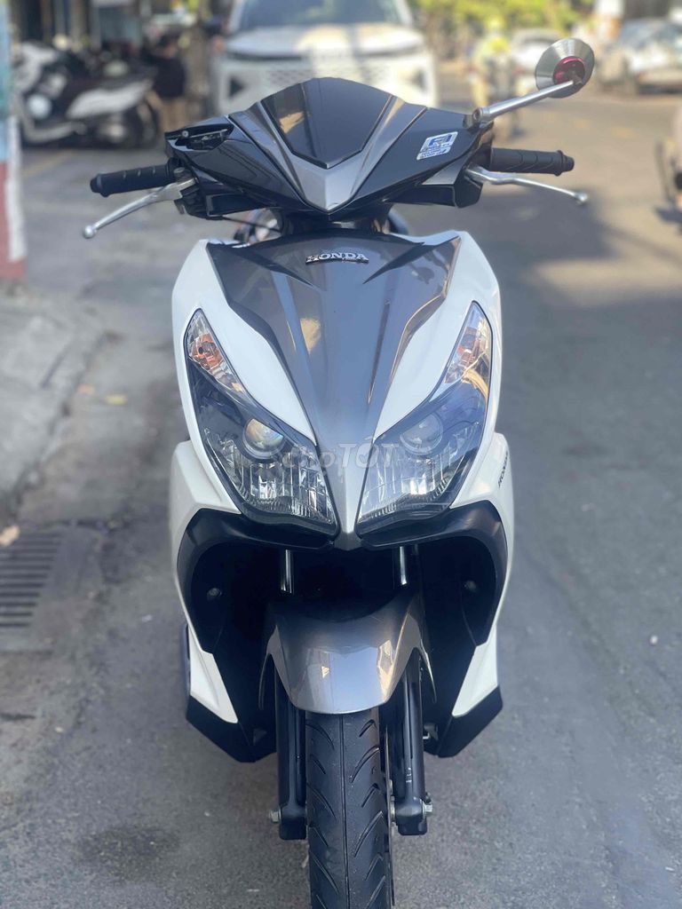 Honda Air Blade 2014 - ảnh 4