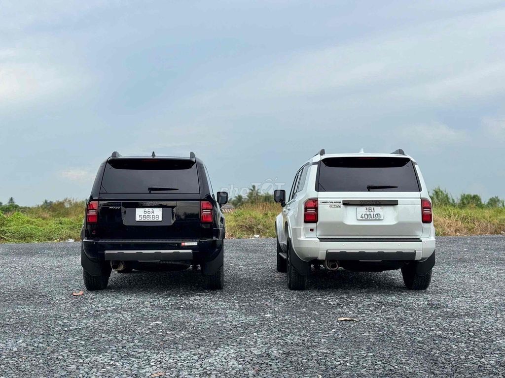 Toyota Land Cruiser Prado - ảnh 4
