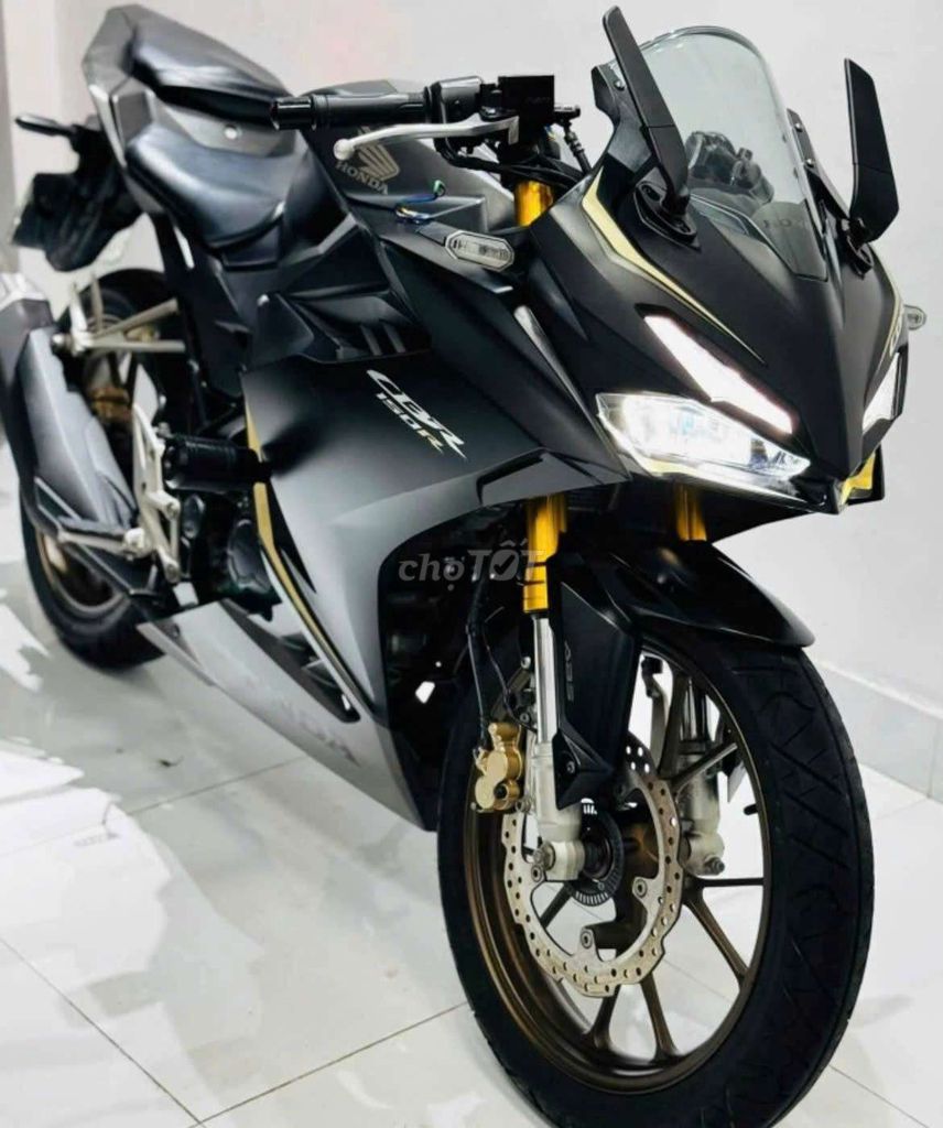 Honda CBR 2023 - ảnh 1