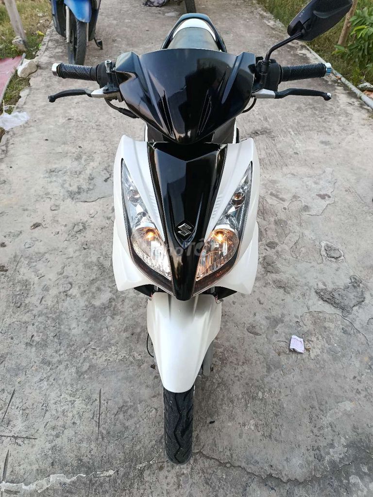 Suzuki 2011 - ảnh 2