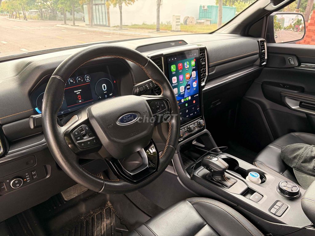 Ford Everest 2023 - ảnh 4