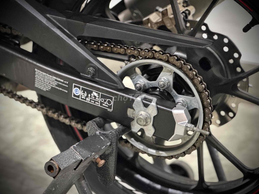 HONDA CBR 2023 - ảnh 4