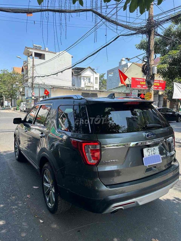 Ford Explorer 2016 - ảnh 3