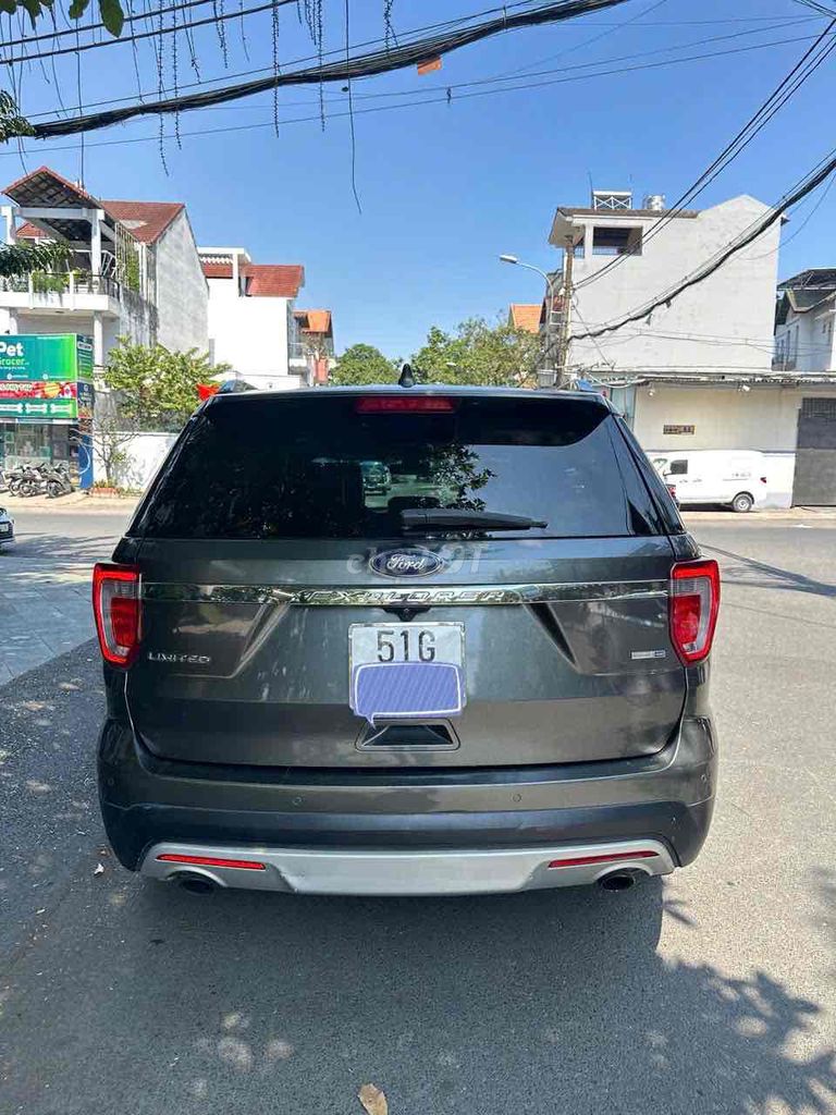 Ford Explorer 2016 - ảnh 4
