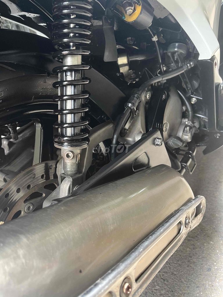 Honda SH 2011 - ảnh 5
