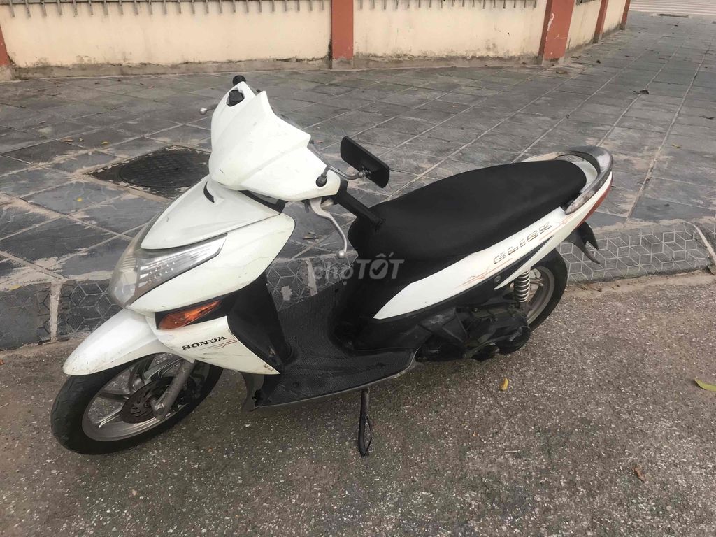 Honda Click 2010 - ảnh 2