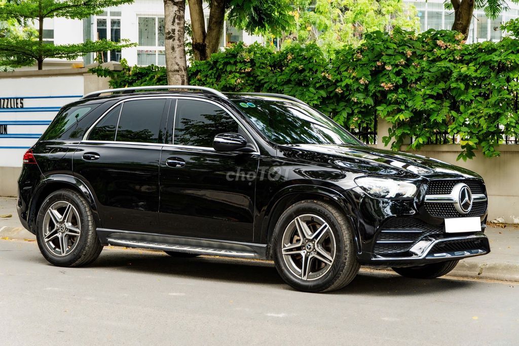 Mercedes-Benz 2021 - ảnh 2