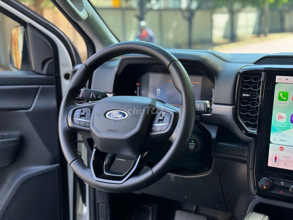 Ford Everest 2025 - ảnh 3