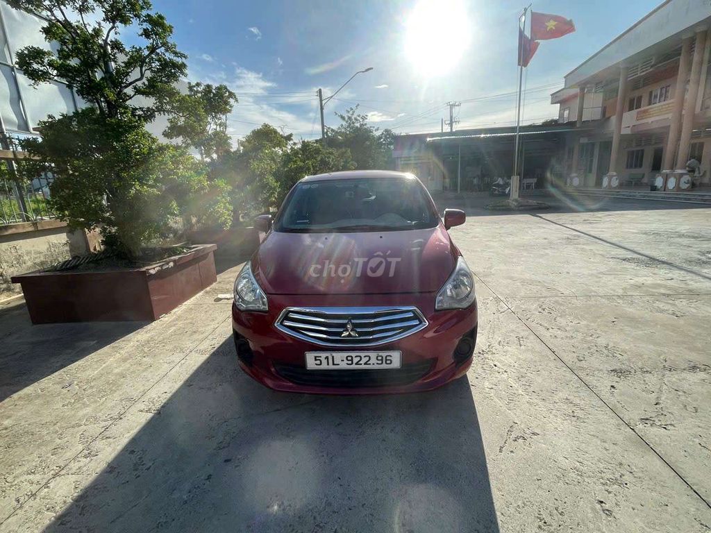 Mitsubishi Attrage 2019 - ảnh 1