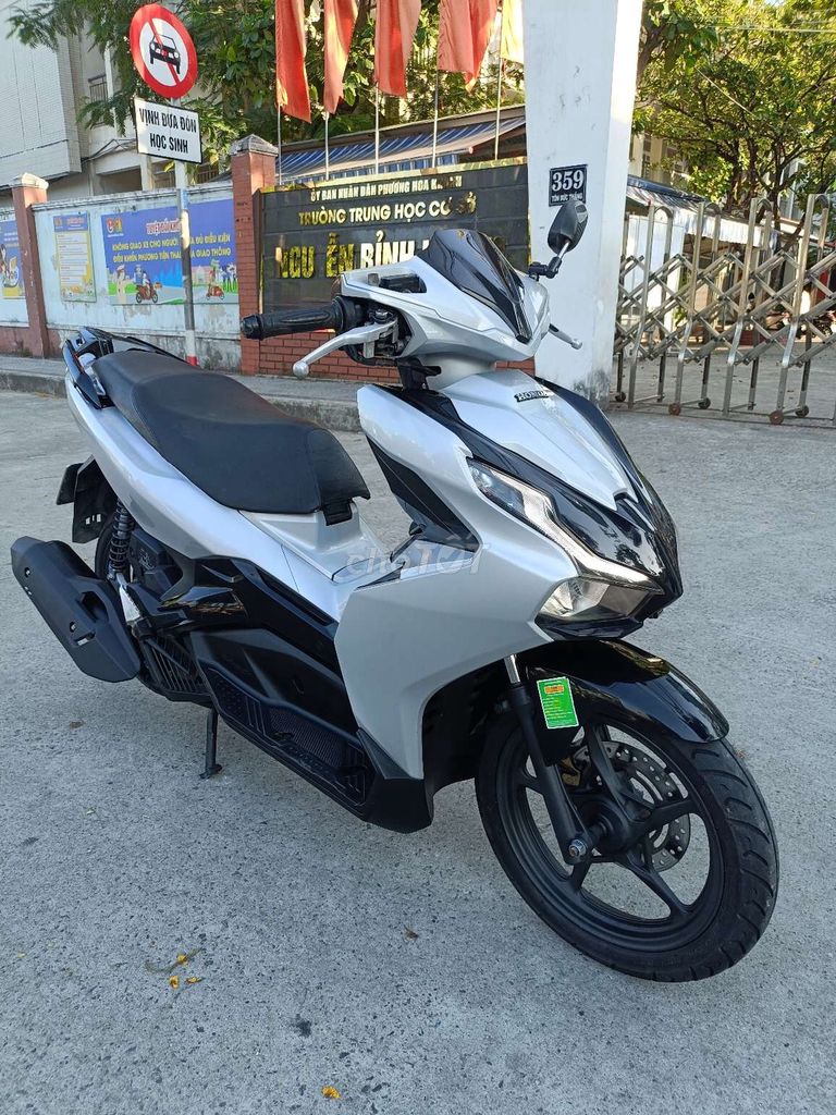 Honda Air Blade 2022 - ảnh 4