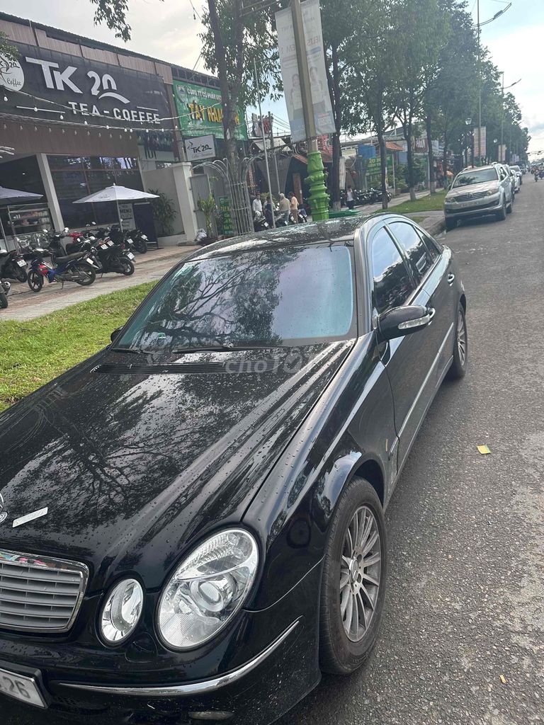 Mercedes-Benz - ảnh 3