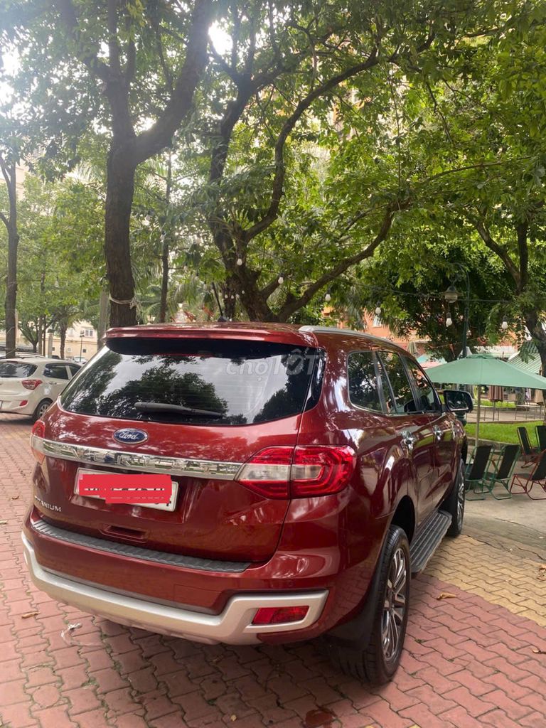 Ford Everest 2020 - ảnh 1