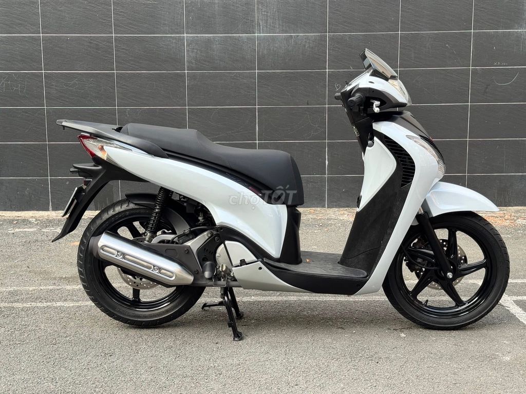 Honda SH 2012 - ảnh 4