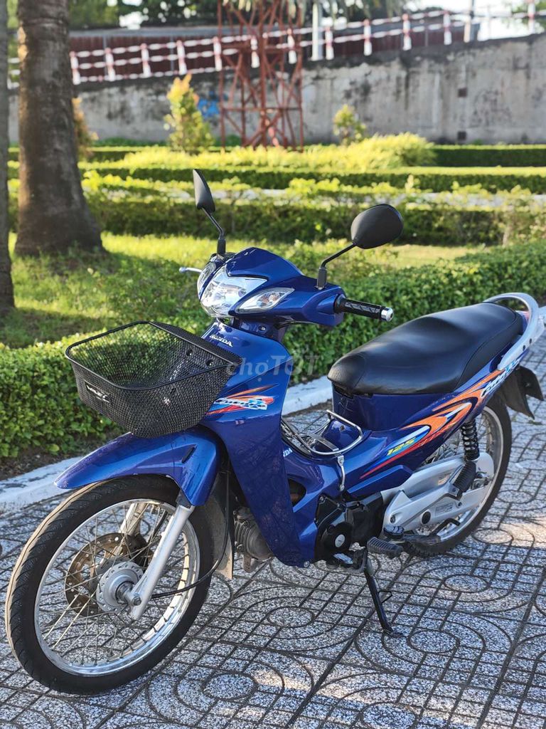 Honda Future 2005 - ảnh 1