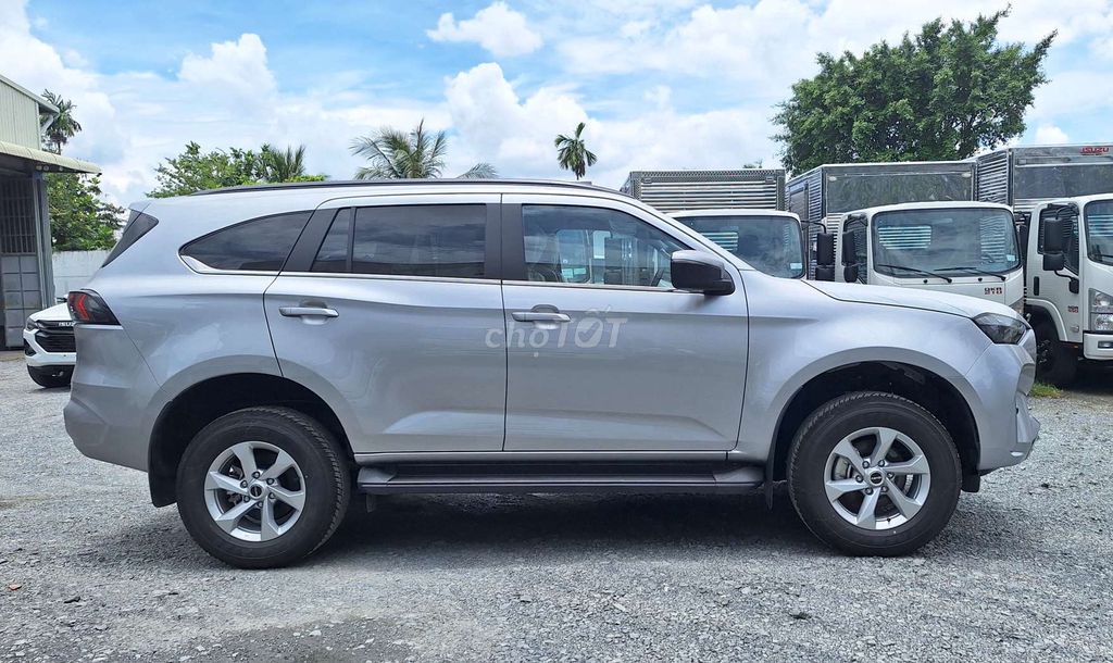 Isuzu 2025 - ảnh 2