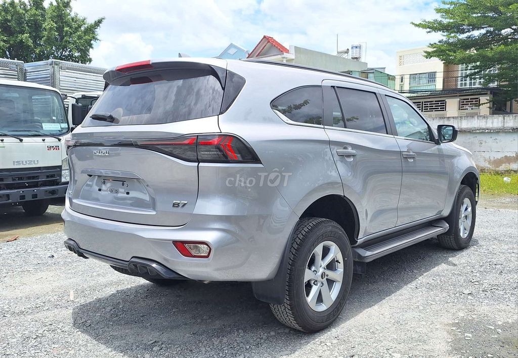 Isuzu 2025 - ảnh 4