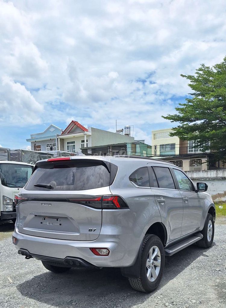Isuzu 2025 - ảnh 5