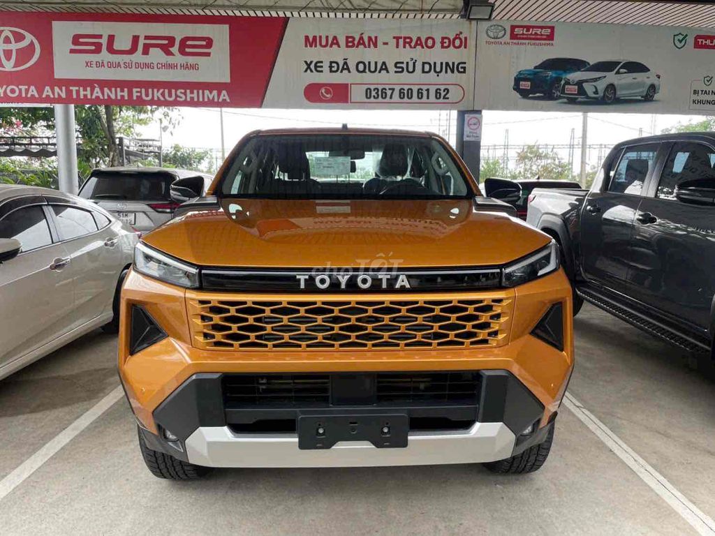 Toyota Hilux 2026 - ảnh 1