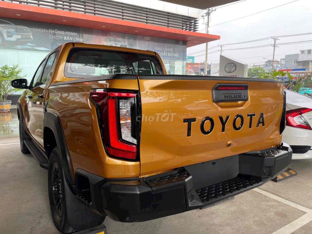 Toyota Hilux 2026 - ảnh 4