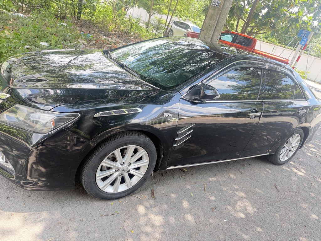 Toyota Camry 2.5Q 2013 - ảnh 4