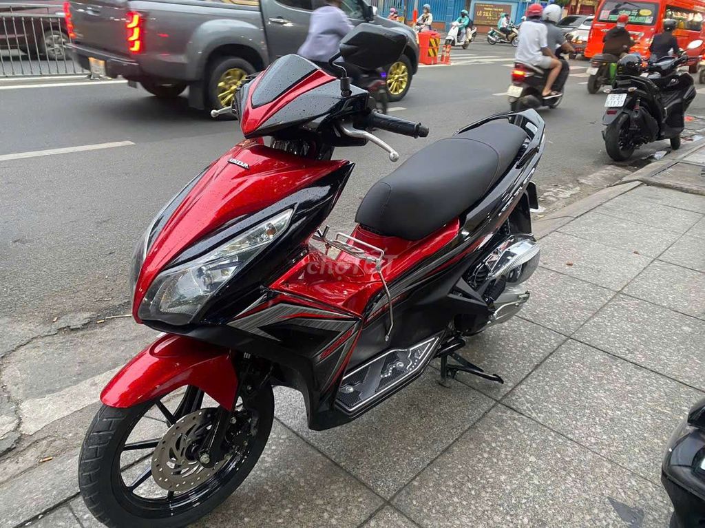 Honda Blade 2014 - ảnh 2
