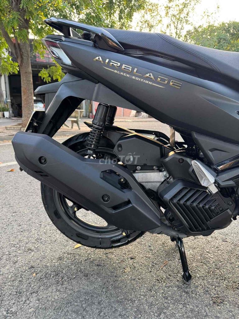 Honda Airblade 2023 - ảnh 1
