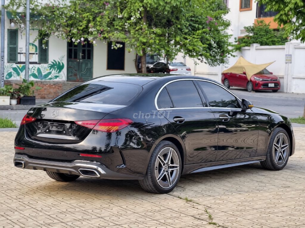 Mercedes-Benz 2022 - ảnh 4