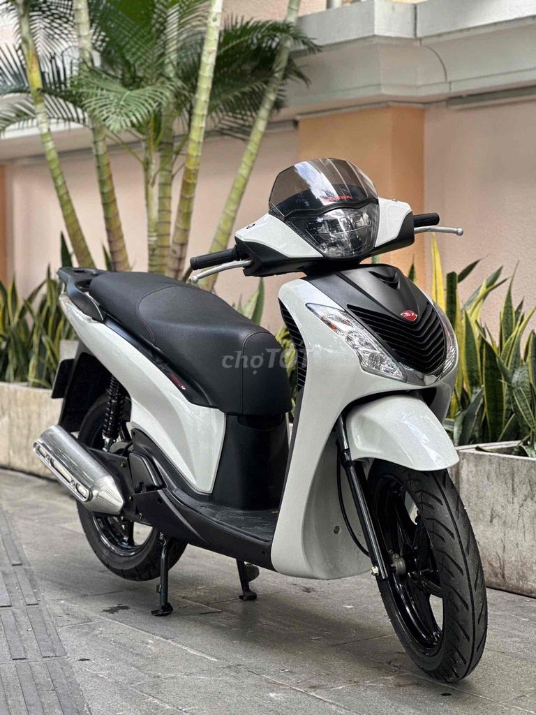 Honda SH 2010 - ảnh 1