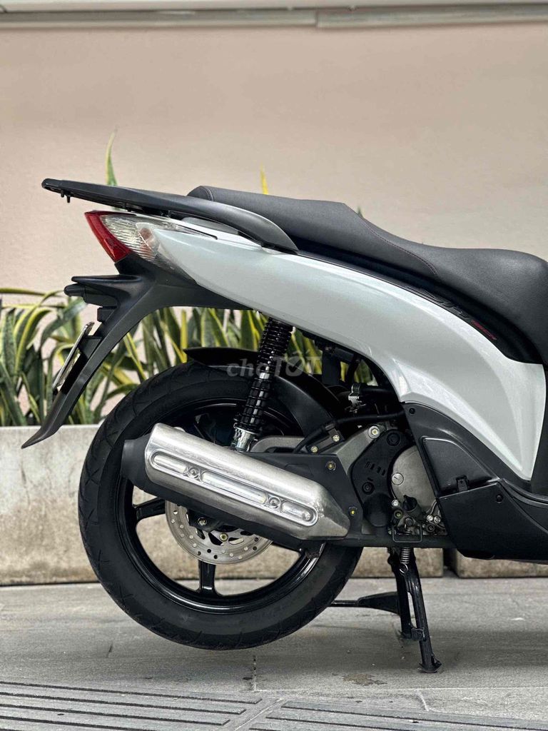 Honda SH 2010 - ảnh 5