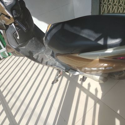Honda Lead 2010 - ảnh 1