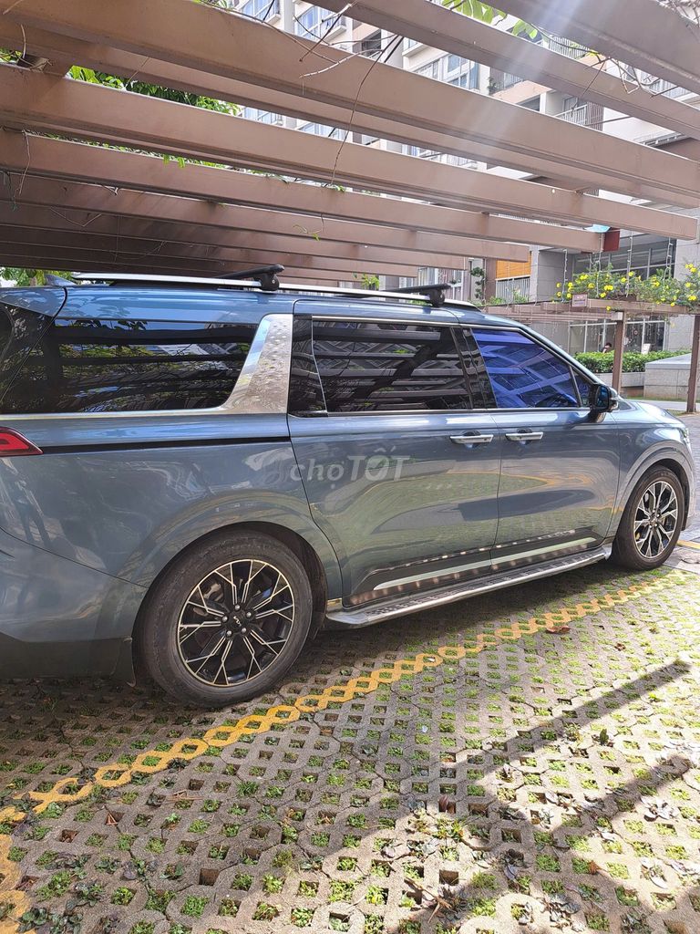 Kia Carnival Signature 2.2D 2021 - ảnh 2