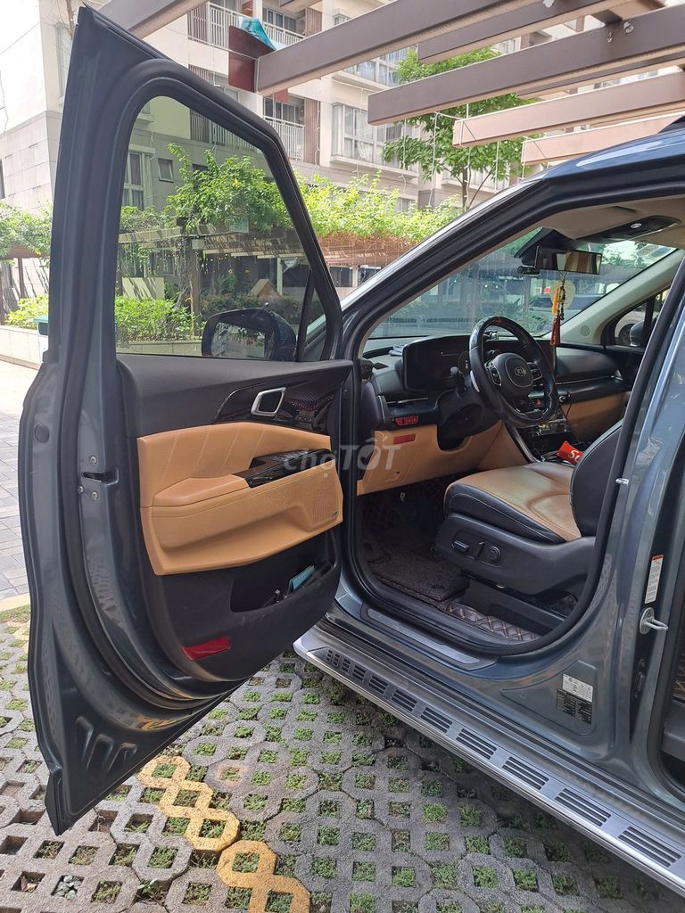 Kia Carnival Signature 2.2D 2021 - ảnh 4