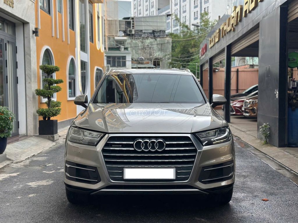 Audi Q7 2017 - ảnh 1