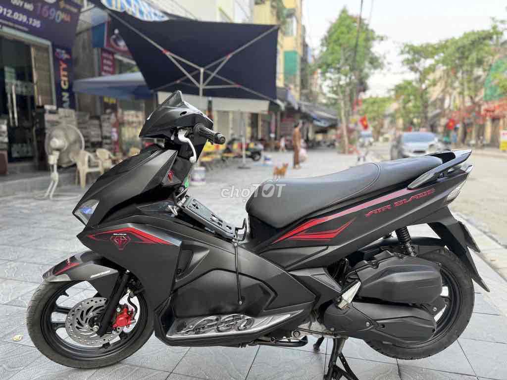 Honda Air Blade 2016 - ảnh 3