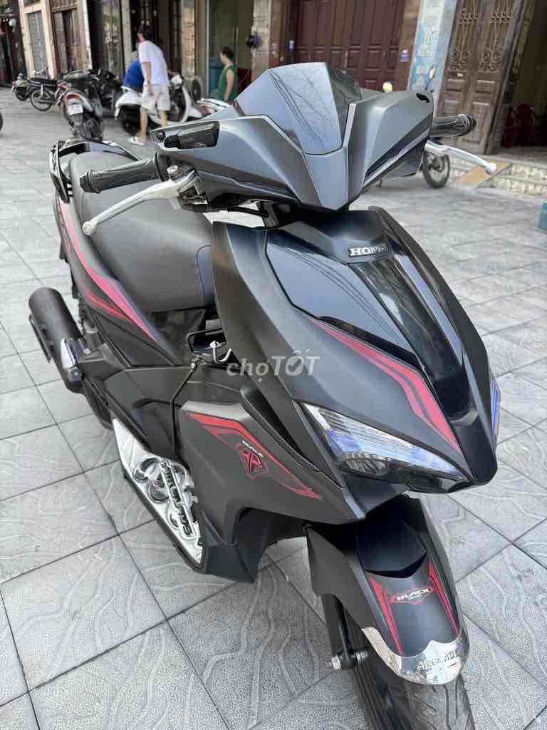 Honda Air Blade 2016 - ảnh 4