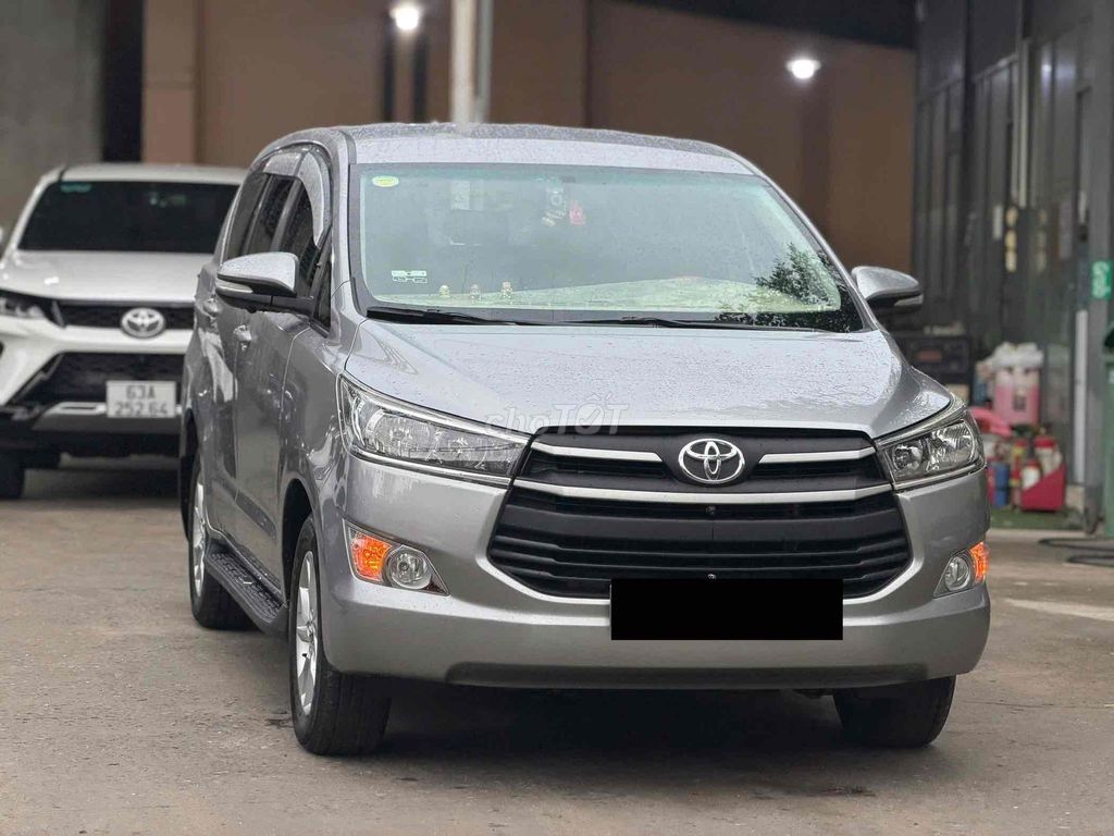 Toyota Innova G 2017 - ảnh 4