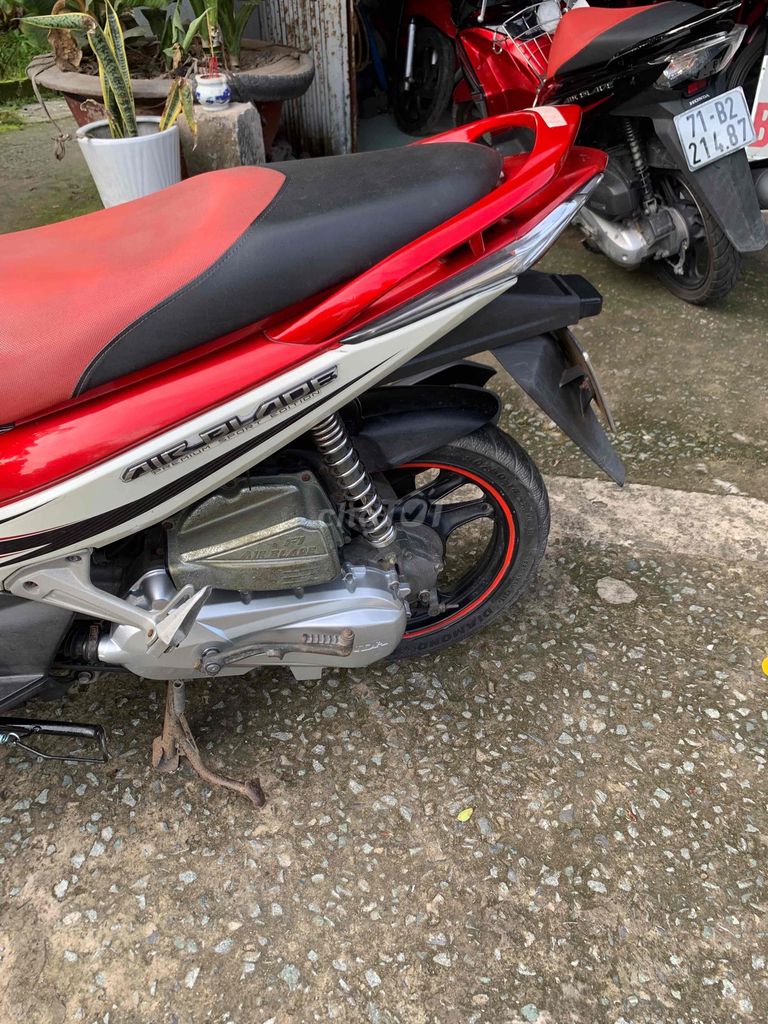Honda Air Blade 2011 - ảnh 4