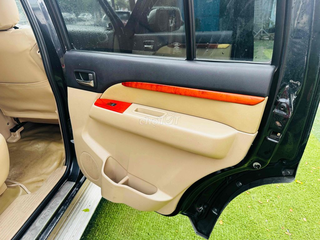 Ford Everest 2011 - ảnh 5