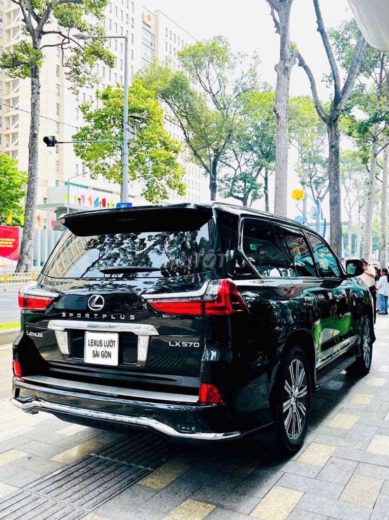 Lexus LX 2016 - ảnh 3