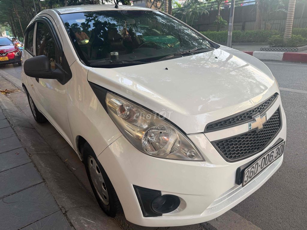 Chevrolet Spark 2012 - ảnh 2
