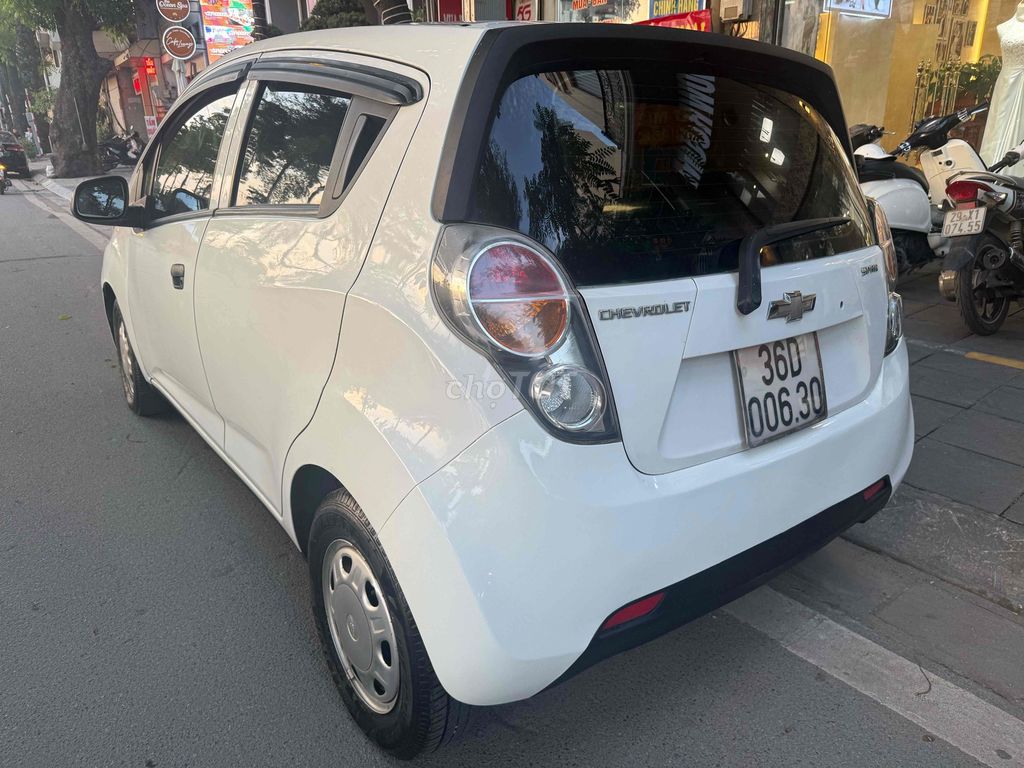 Chevrolet Spark 2012 - ảnh 3