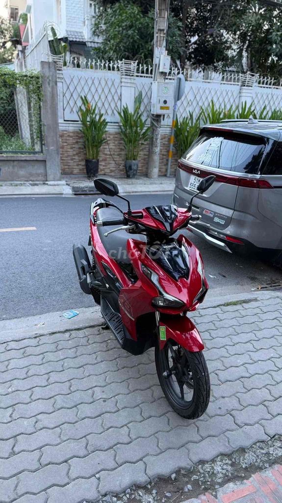 Honda Air Blade 2023 - ảnh 1