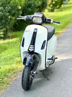 Piaggio Vespa 2023 - ảnh 1