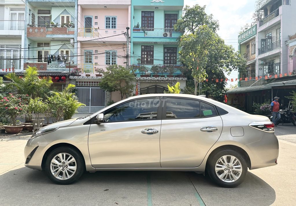 Toyota Vios 1.5G - ảnh 4